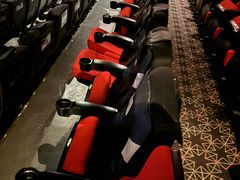 -CGV星星影城(颐堤港ScreenX店)