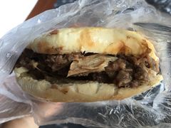 -老西关黄老太牛肉烧饼