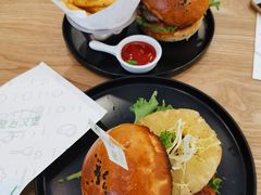 -龙治汉堡(中华城店)