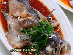 -四川小胡子海鲜(丁村万人海鲜广场店)