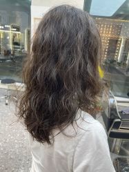 -苏豪美发S A L O N烫发染发
