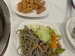 -天宜隆蘑菇宴火锅(石景山旗舰店)