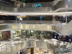 -白玉兰广场停车场