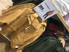 -优衣库(上海虹口龙之梦店)
