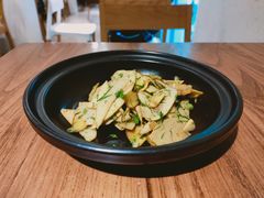 牛肝菌茴香焖笋-茹·pure vegan(博华广场店)