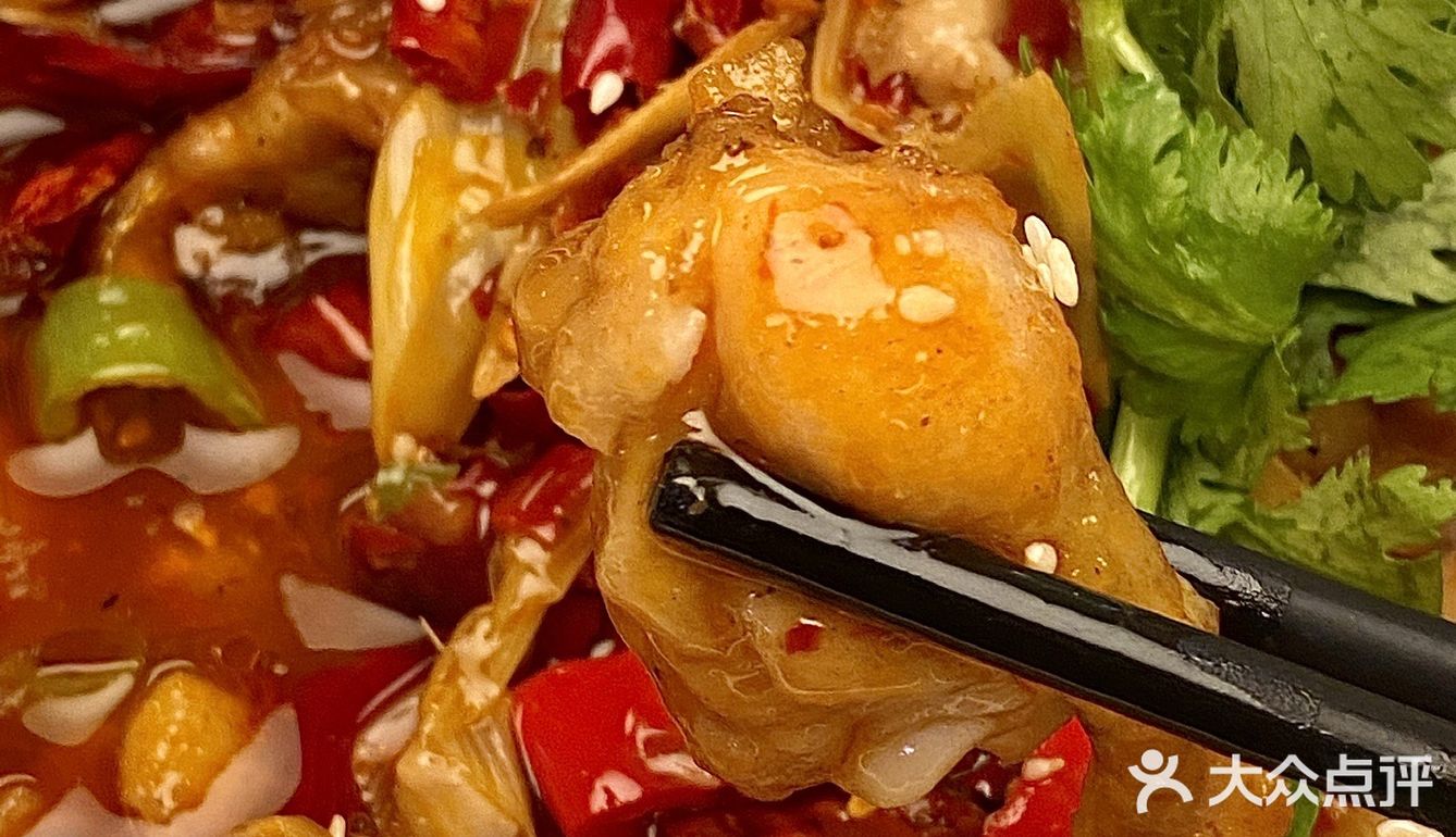 青岛超好吃的川菜，毛血旺一绝