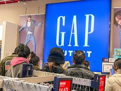 -王府井奥莱临潼小镇(临潼店)