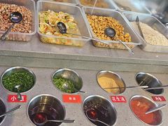 -佰人王串串香火锅(洋珠巷店)