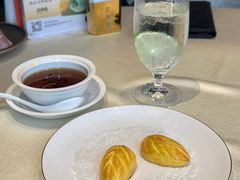 栗子枫叶酥-皇朝会.经典传统粤菜(外滩店)