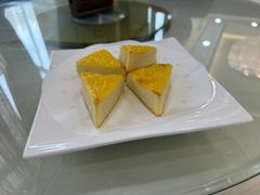 -方鼎食府