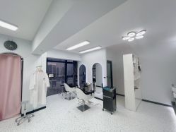 -KIMI HAIR SALON·烫染设计店