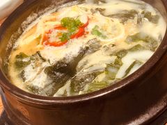 肥牛海带浓汤-明洞阿姨·韩式酱蟹烤肉·创意料理(三元桥店)