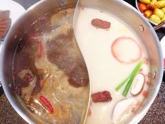 -红菇坊鲜汤火锅(淮河街店)