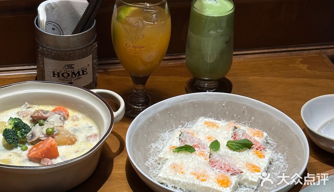 新街口我经常去的店子！经常创新 漂亮又好吃