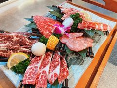 -明洞阿姨·韩式酱蟹烤肉·创意料理(三元桥店)