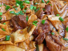 -壹阁胡羊焖饼(特色小吃街店)