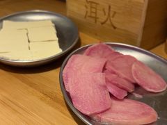 -洱火云南酸菜牛肉火锅(石景山当代商城店)