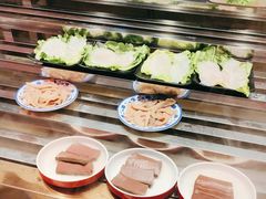 -新艺自助美食城(中山路店)