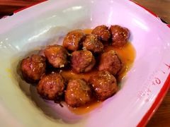唐人街酸甜肉丸-Tubestation站点比萨(高新万达ONE店)