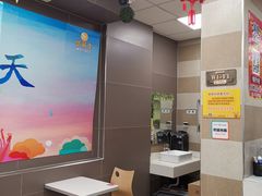 -华莱士·全鸡汉堡(四望亭店)