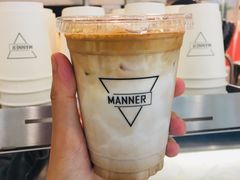 燕麦拿铁-Manner Coffee(芮欧百货店)