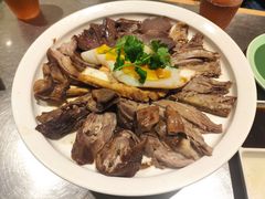 -潮界(LU·ONE凯德晶萃广场店)