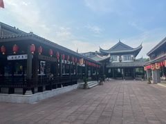 -慈城服务区-停车场