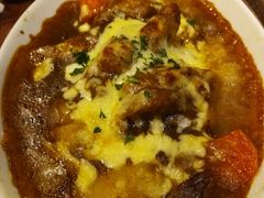 招牌日本咖喱猪软骨芝士烤饭-玛格萝妮比萨屋(陆家浜路店)