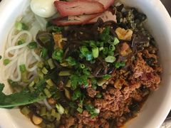 -水平有限螺蛳粉(宏达大厦店)