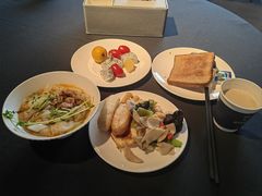 -北京国贸CBD华贸中心亚朵酒店