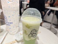 -喜茶(迪士尼小镇·平行宇宙店)