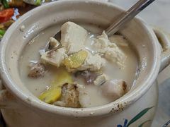 鱼头汤-闽公馆·客家私房菜·商务宴请·包厢(杏林橡树湾店)