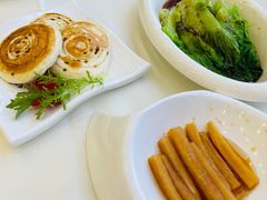 -万圣禄茶楼(西平店)