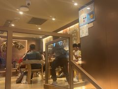 -霸王茶姬(上海恒基名人店)