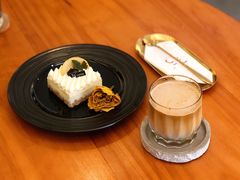 酸奶芝士蛋糕-25#COFFEE(古地石店)