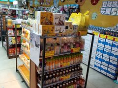 -全家便利店(杭州龙翔桥地铁站店)