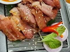烤猪颈肉-荷花泰菜(东方新天地店)