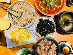 -云海肴·汽锅鸡·云南菜(天山百盛优客店)