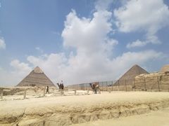 -吉萨金字塔群