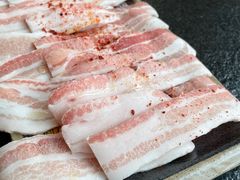 韩式五花肉-金氏韩国城盛金烤肉(东明店)