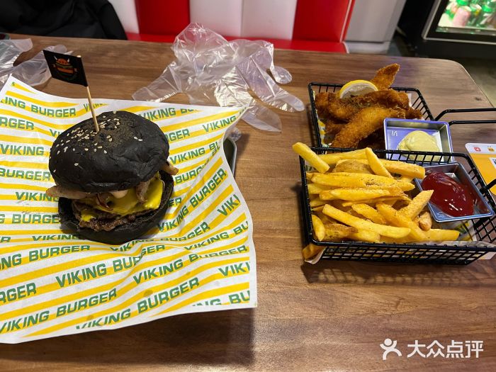 VIKING SALOON美式烟熏烤肉精酿餐酒吧图片