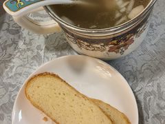 -汗腾格里·风味餐厅(新疆驻京办店)