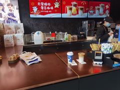 -瑞幸咖啡(汇日央扩国际广场店)
