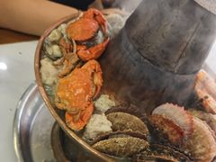 -一口猪海鲜浑锅·东北家常菜