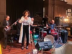 -LONG BAR 廊吧(外滩华尔道夫酒店)