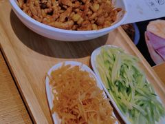 京酱肉丝-春饼先生·北京烤鸭(甘井子万达店)