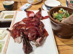 舌尖上的小刀鸭-老滇山寨•云南特色菜•地方菜•民族风情歌舞表演(金碧店)