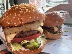 -The Habit Burger Grill 哈比特汉堡(爱琴海店)
