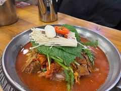 -喇喇排骨火锅·传统韩式脊骨汤(望京西园总店)
