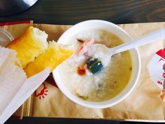 -肯德基(西影路店)